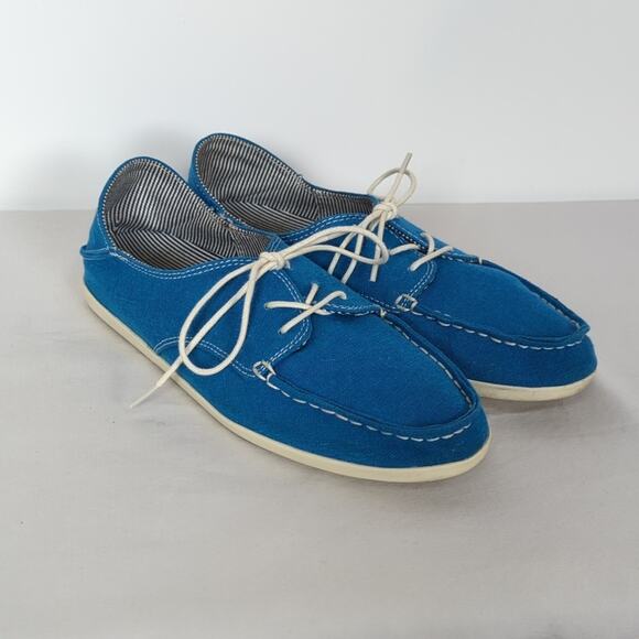 Olukai Heleuma Canvas Shoe - Picture 1 of 13